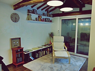 img_woozoo_livingroom.jpg
